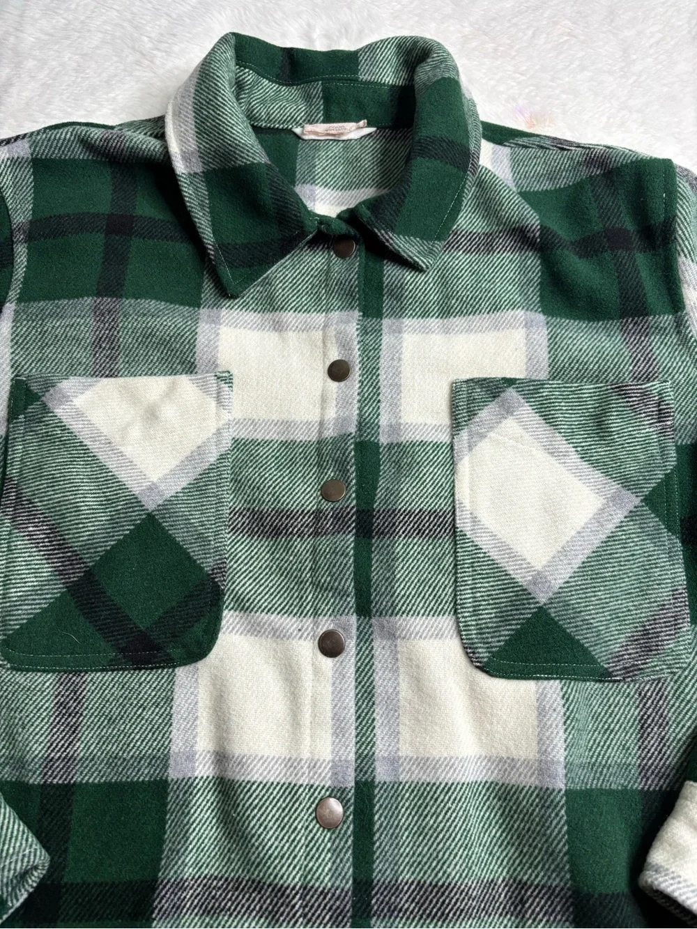 Como Vintage Green and Cream Plaid Shirt Jacket